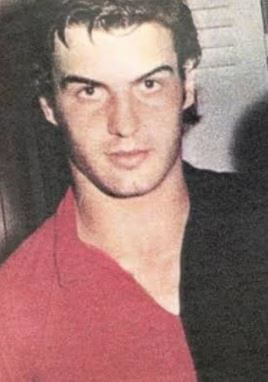 Rafael Pedro Bielsa son Marcelo Bielsa during his playing career.